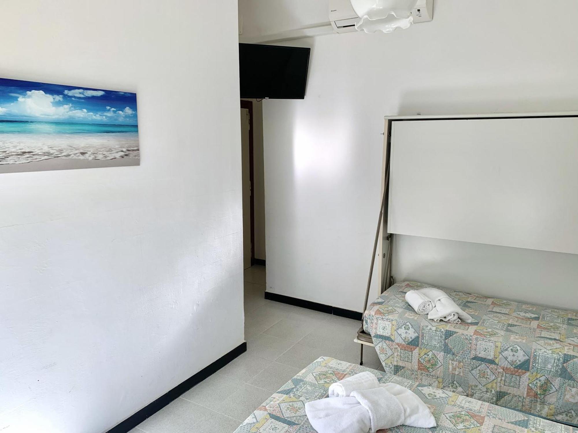 Hotel Villa Chiara Finale Ligure Eksteriør billede