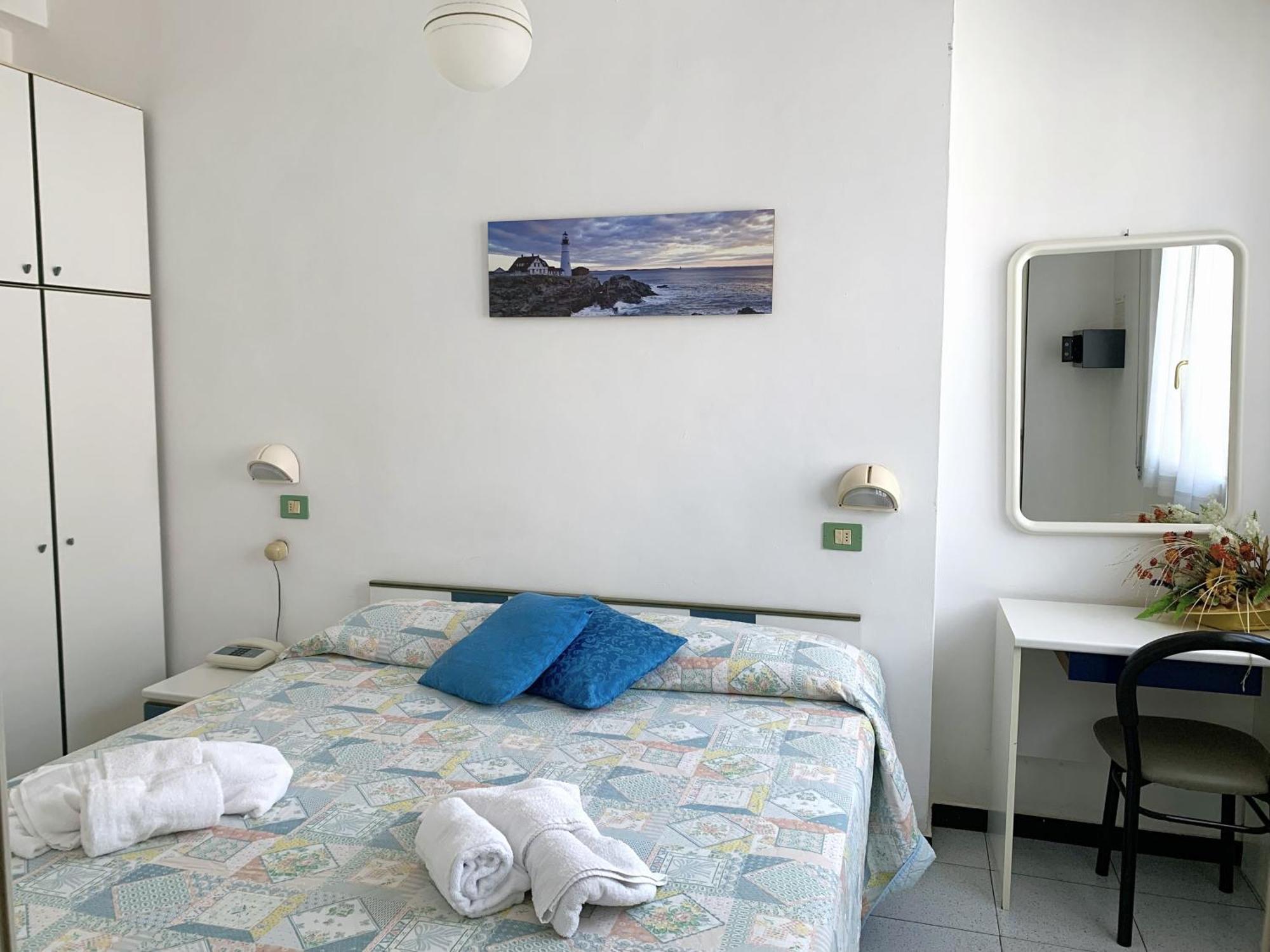 Hotel Villa Chiara Finale Ligure Eksteriør billede