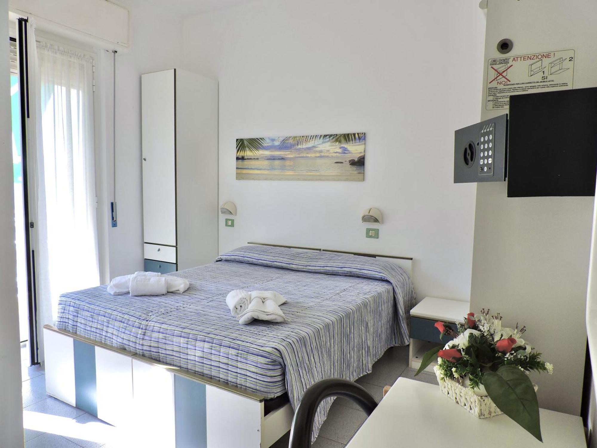 Hotel Villa Chiara Finale Ligure Eksteriør billede